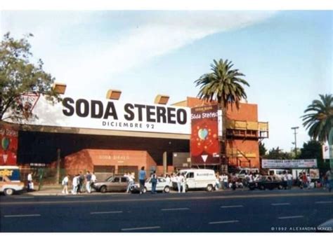 Estadio Obras Sanitarias recital de Soda Stereo Año 1992 Soda