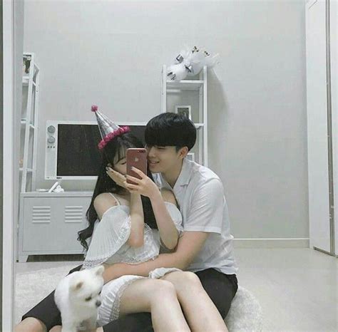 Pin By Amanda On Parejas Couples Couples Asian Ulzzang Couple