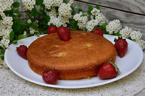 Moelleux Fraises Rhubarbe La P Tite Cuisine De Pauline