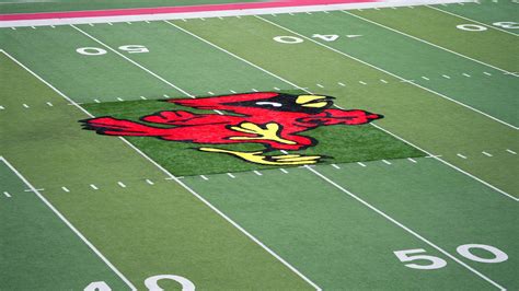 Dancing Charlie Cardinal lands on midfield of Ball State football ...