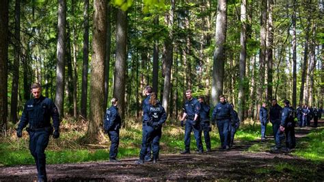 Vermisster Junge in Niedersachsen Hunderte Einsatzkräfte suchen weiter