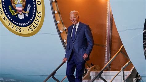 Joe Biden Greets Rishi Sunak In Northern Ireland On Good Friday