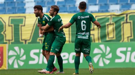 Cuiabá X Melgar Onde Assistir Prováveis Escalações Hora Estreia Na