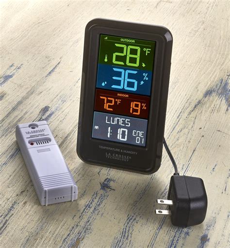 Indoor/Outdoor Weather Station - Lee Valley Tools