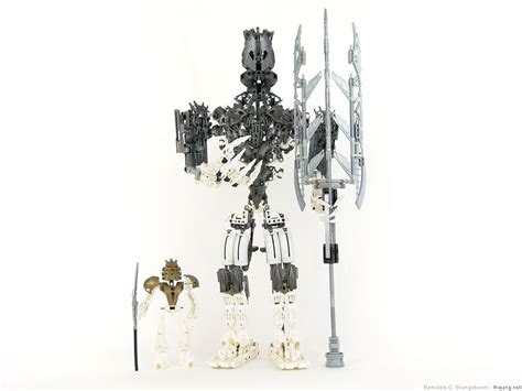 LEGO Bionicle MOC: Takanuva MEGA-Titan