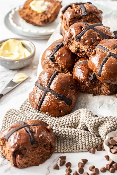 Chocolate Chunk Hot Cross Buns Artofit
