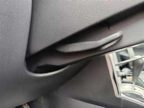 Ручка регулировки положения руля — Renault Koleos (1G), 2 л, 2014 года ...