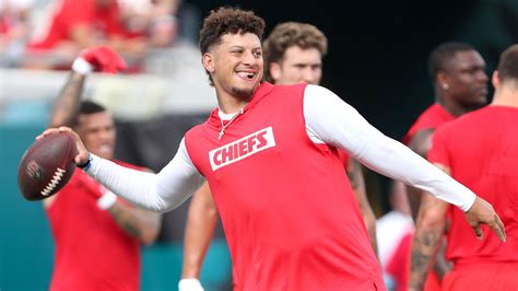 Patrick Mahomes Responds To Us Flag Football Qb Necn