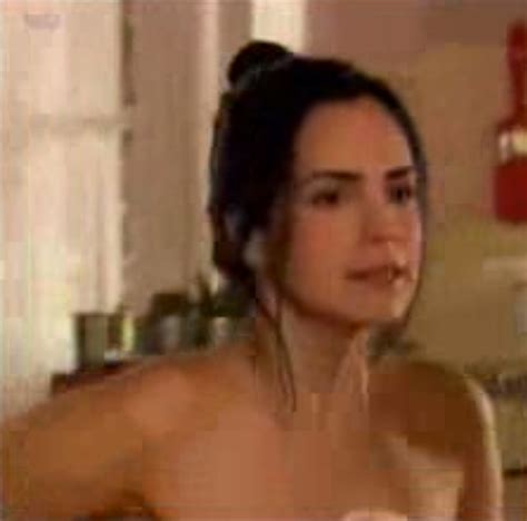 Naked Scarlet Ortiz In Amas De Casa Desesperadas