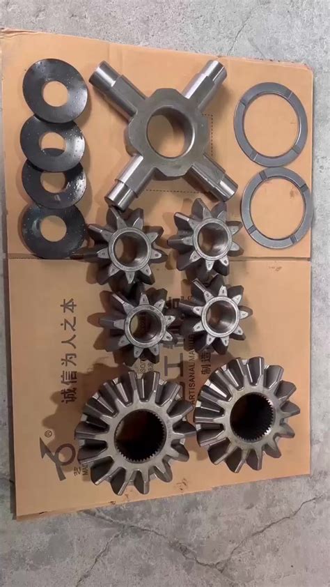 Sinotruk Howo Truck Parts Half Shaft Gear Shafts Differential Planetary