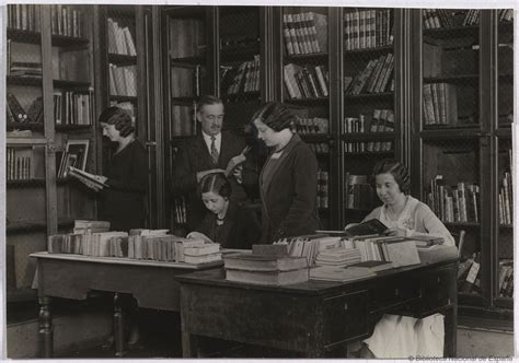 Las Mujeres Tuvieron Prohibido La Entrada En La Biblioteca Nacional De