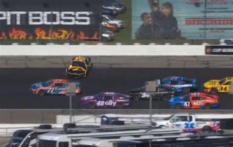 Corey LaJoie's one-word reaction as three Spire Motorsports teammates all collide