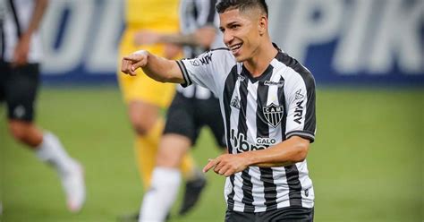 Savarino Aceita Proposta Do Botafogo Afirma Jornalista