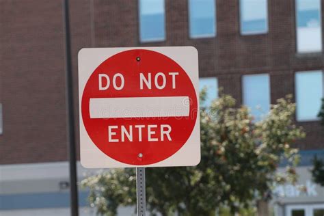 Do Not Enter Street Sign Stock Image Image Of Plate 39226387