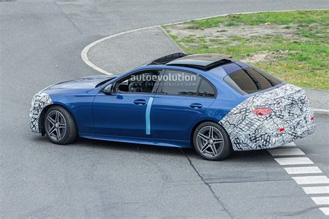 It S A Smaller S Class 2022 Mercedes Benz C Class Spied With Minimal Camo Autoevolution