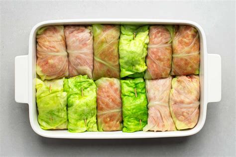 Baked Stuffed Cabbage Rolls Recipe