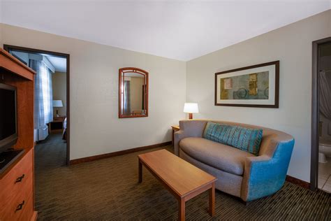 Days Inn by Wyndham Encinitas Moonlight Beach | Encinitas, CA Hotels