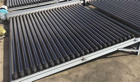 Evacuated Tube Solar Air Heater