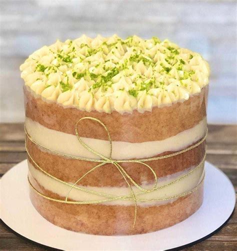 Limão Naked Cake Comprar em Fantiela Bolos e Doces