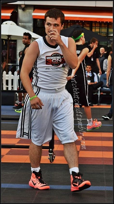 Josh Hutcherson In Josh Hutcherson Josh Chris Evans Gay