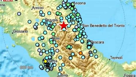 Torna A Tremare Il Centro Italia Scossa Di Terremoto Avvertita Anche A