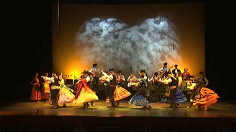 Las danzas del mundo vuelven a Badajoz en su Festival Folklórico