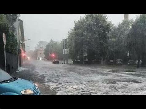 Nubifragio In Monza Brianza Situazione Fuori Controllo Youtube