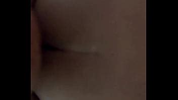 Puta De Parral Le Marcan Mientras Se La Meto XVIDEOS