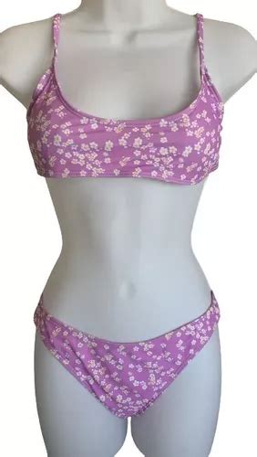 Bikini Lila Con Flores Amarillas Romwe Cuotas sin interés