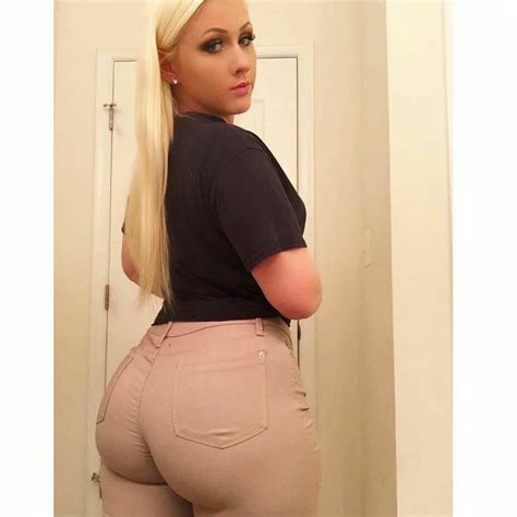 Blonde Cutie With A Big Booty Porn Pic