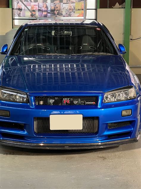 スカイライン Gt Rのr34gt R・カーボンパーツ追加・曇り空の中ドライブ・gtr35 2025に関するカスタム事例｜車のカスタム情報は