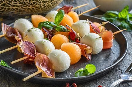 Brochettes De Melon Mozzarella Et Viande S Ch E