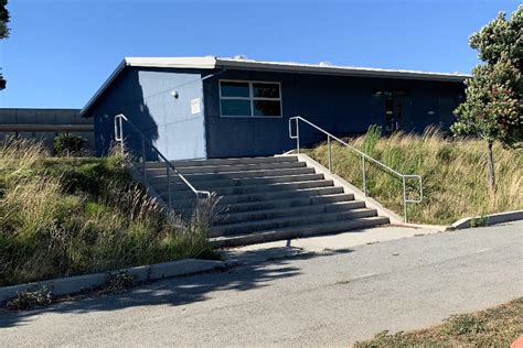 Ralston Middle School 10 Stair Findskatespots