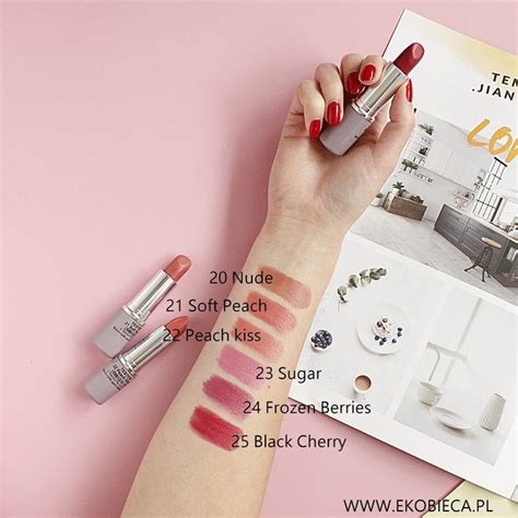 PAESE NanoRevit Satin Lipstick Satynowa Pomadka Do Ust 20 Nude 4 3g Drogeria EKobieca Pl