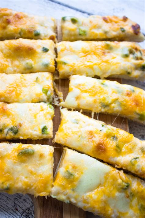 Jalapeno Popper Cheesy Breadsticks | Gimme Delicious