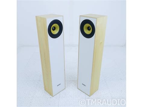 Gradient 60 Floorstanding Speakers Bamboo And White Pair 17969 Full