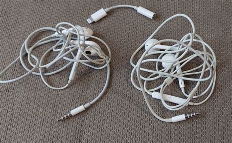 Earpods-3.5mm-lichting-переходник оригинал б/у