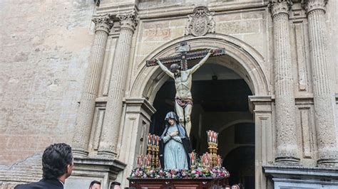 Fotogaler A El V A Crucis De Las Cofrad As De Granada En Im Genes