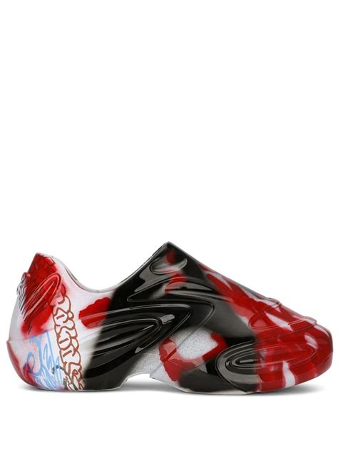 Dolce And Gabbana Toy Graffiti Print Low Top Sneakers In Red Modesens