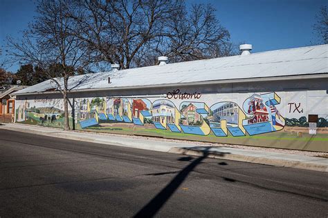 29 Awesome Murals In Small Texas Towns