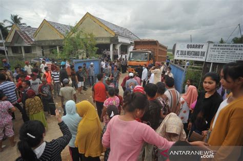 Warga Tolak Aktivitas Tambang Galian C Di Batang Anai Antara News