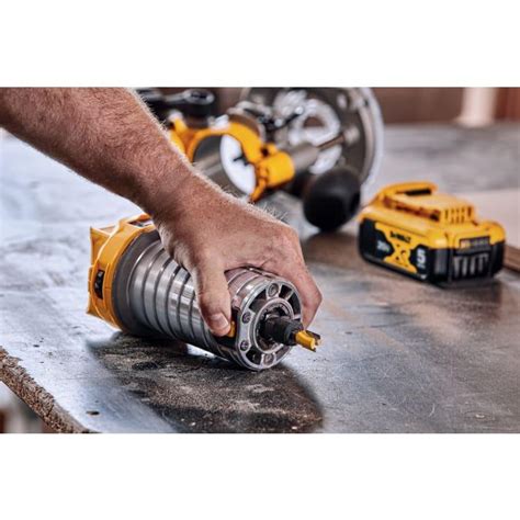 Dewalt 20v Max Xr Brushless Cordless Compact Router Tool Only By Dewalt At Fleet Farm