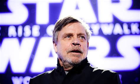 Mark Hamill Net Worth: How Rich Is the Actor in 2022? - ExactNetWorth