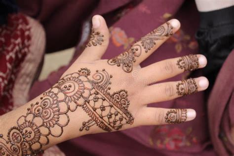 Image Of Hand Painted On Henna Mehendi Tattoo Indian Mehendi