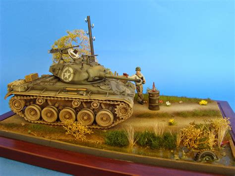 MY mini WORLD: 13. WWII DIORAMA WITH A U.S. M-24 TANK (SCALE: 1/35)