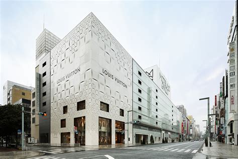 Louis Vuitton Ginza Stored Iucn Water