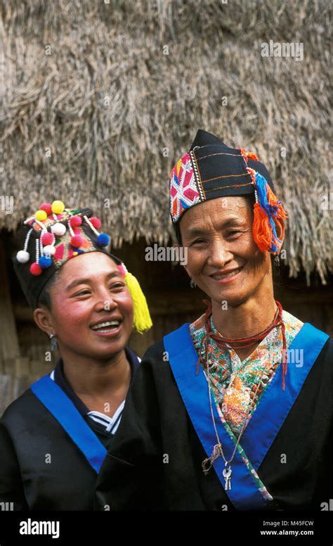 Hmong tribe laos hi-res stock photography and images - Alamy