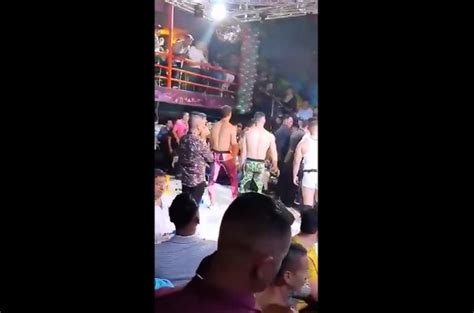 Reportan La Muerte De Un Hombre Tras Atragantarse Con Un Pepino En Bar Gay