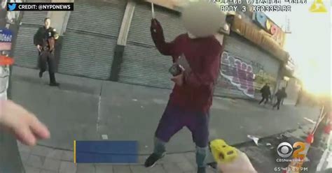 Body cam video shows officer slashing - CBS New York