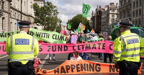 Extinction Rebellion Northampton Members Travel To London For Fortnight